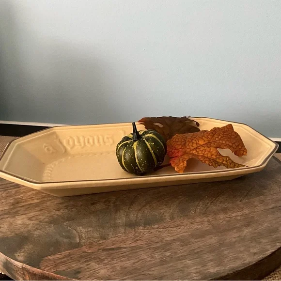 VINTAGE Pfaltzgraff Village Bread Plate - Picture 4 of 7